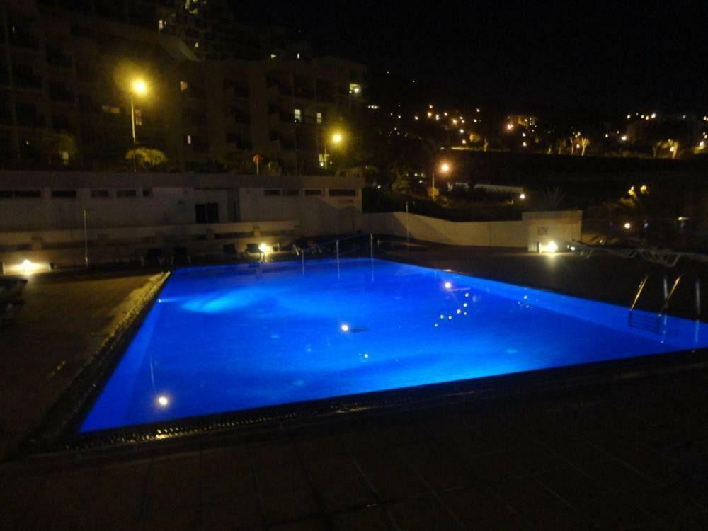 Apartamento Funchal Com Piscina Luaran gambar